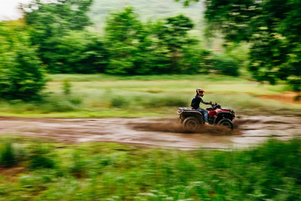 Can-Am Outlander XT 1000 T Modelljahr 2027 im Gelände