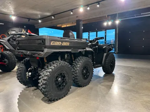 Outlander MAX 6x6 Backcountry 1000R T 2026 – Bild 3