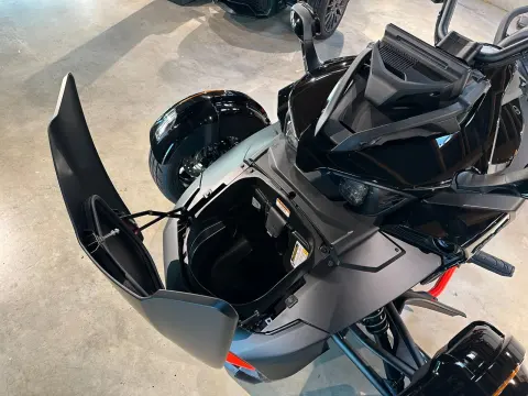 Spyder F3-S 1330 ACE SE6 2026 – Bild 12