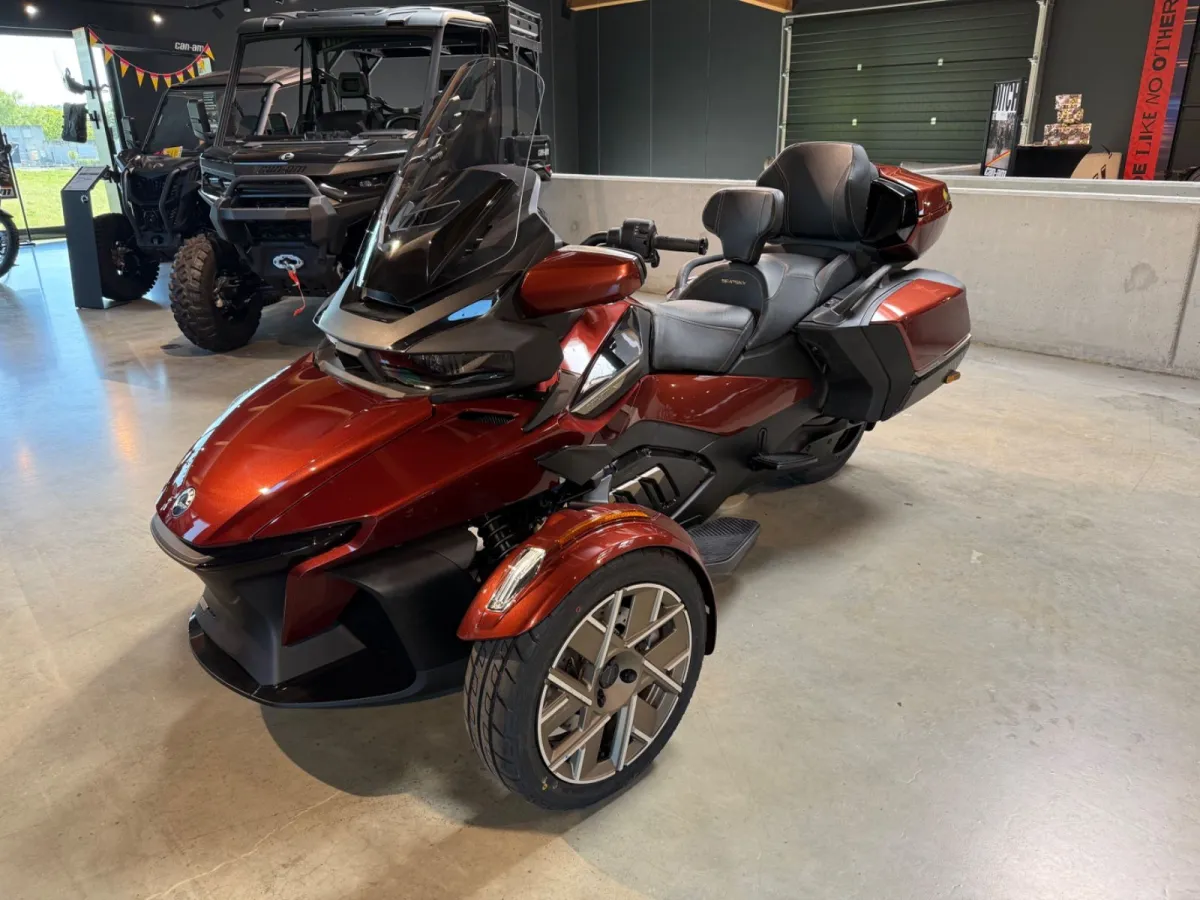 Spyder RT ACE Sea to Sky 2026