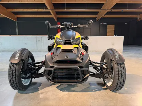 Ryker 900 ACE Rally 2026 Akrapovic Garantie – Bild 11