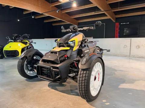 Ryker 900 ACE Rally 2026 Akrapovic Garantie – Bild 10
