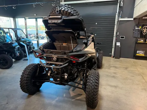 Maverick R XRC DTC 2026 - Ausstattung - ! – Bild 26