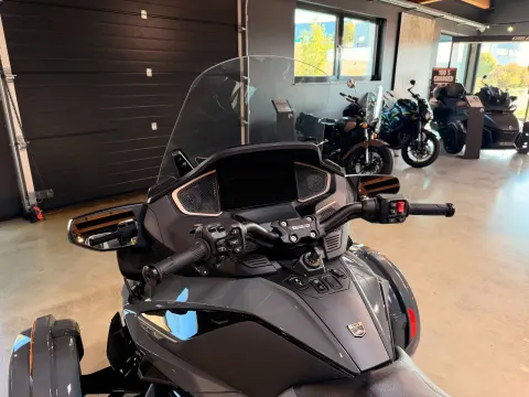 Spyder RT ACE Sea to Sky 2027 – Bild 12