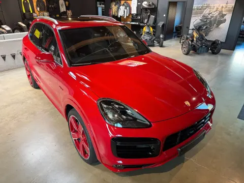 Cayenne Turbo S E-Hybrid – Bild 13
