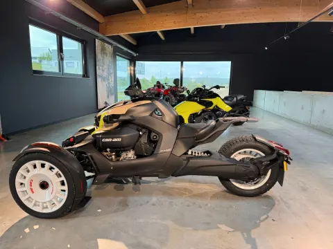 Ryker 900 ACE Rally 2026 Akrapovic Garantie – Bild 9